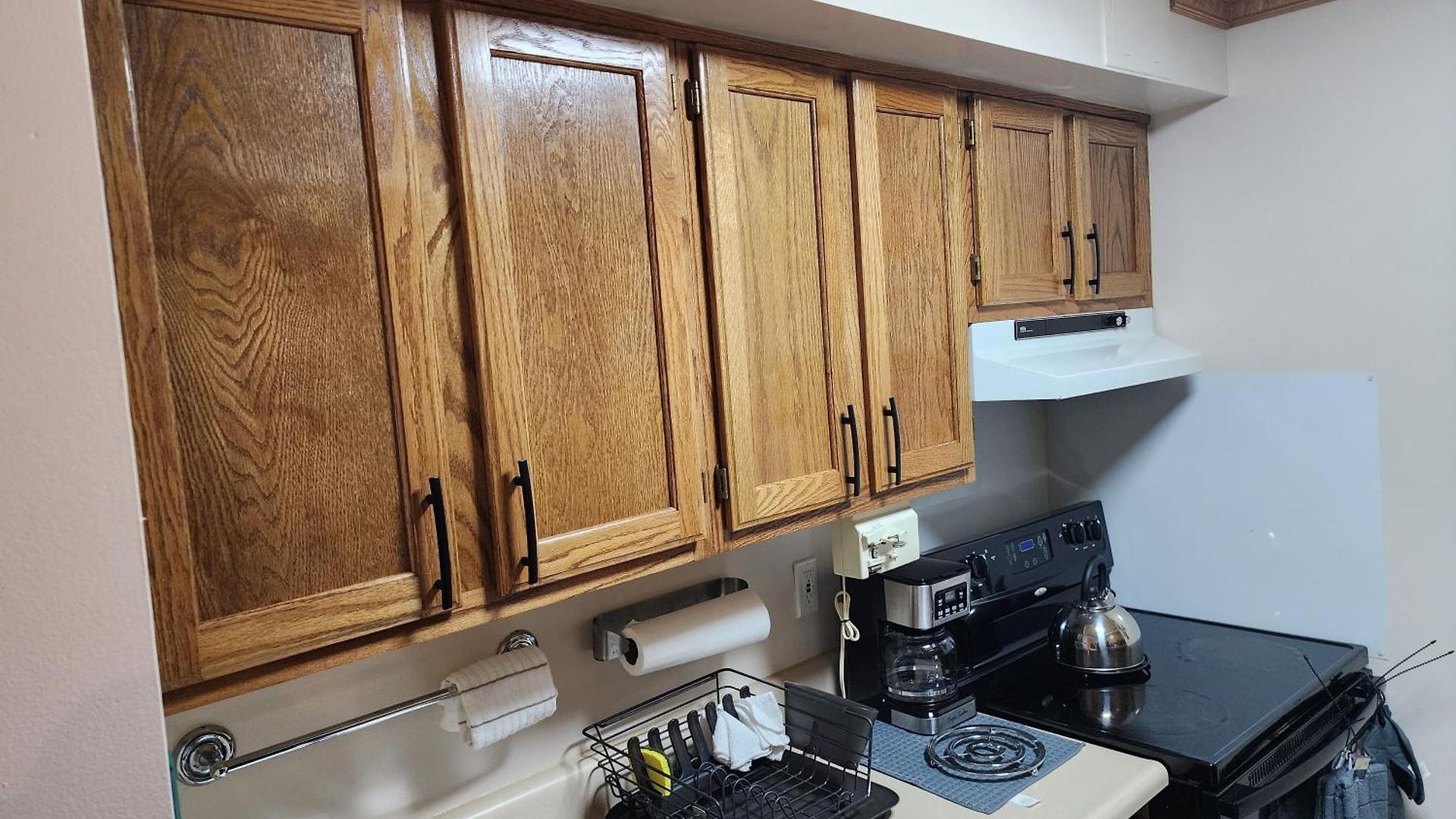 Booking.com Exxlusive: Fully Furnished One Bedroom Entire With Full Size Bed. For One Person Or Couple, Soulmate Positive Friendship New York