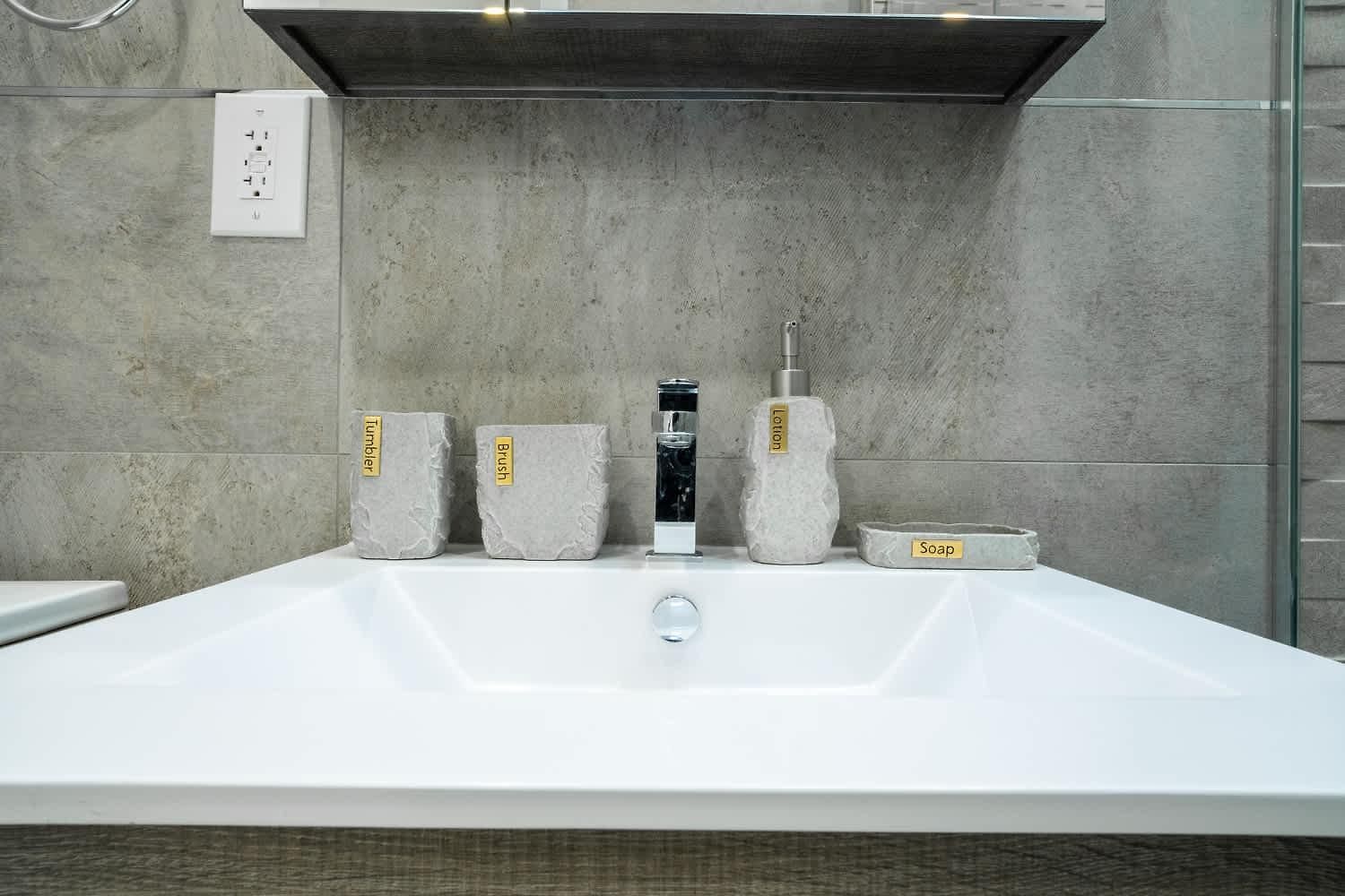 317-4b New 1 Bedroom Prime Upper East Wd Walk 2 C Park New York