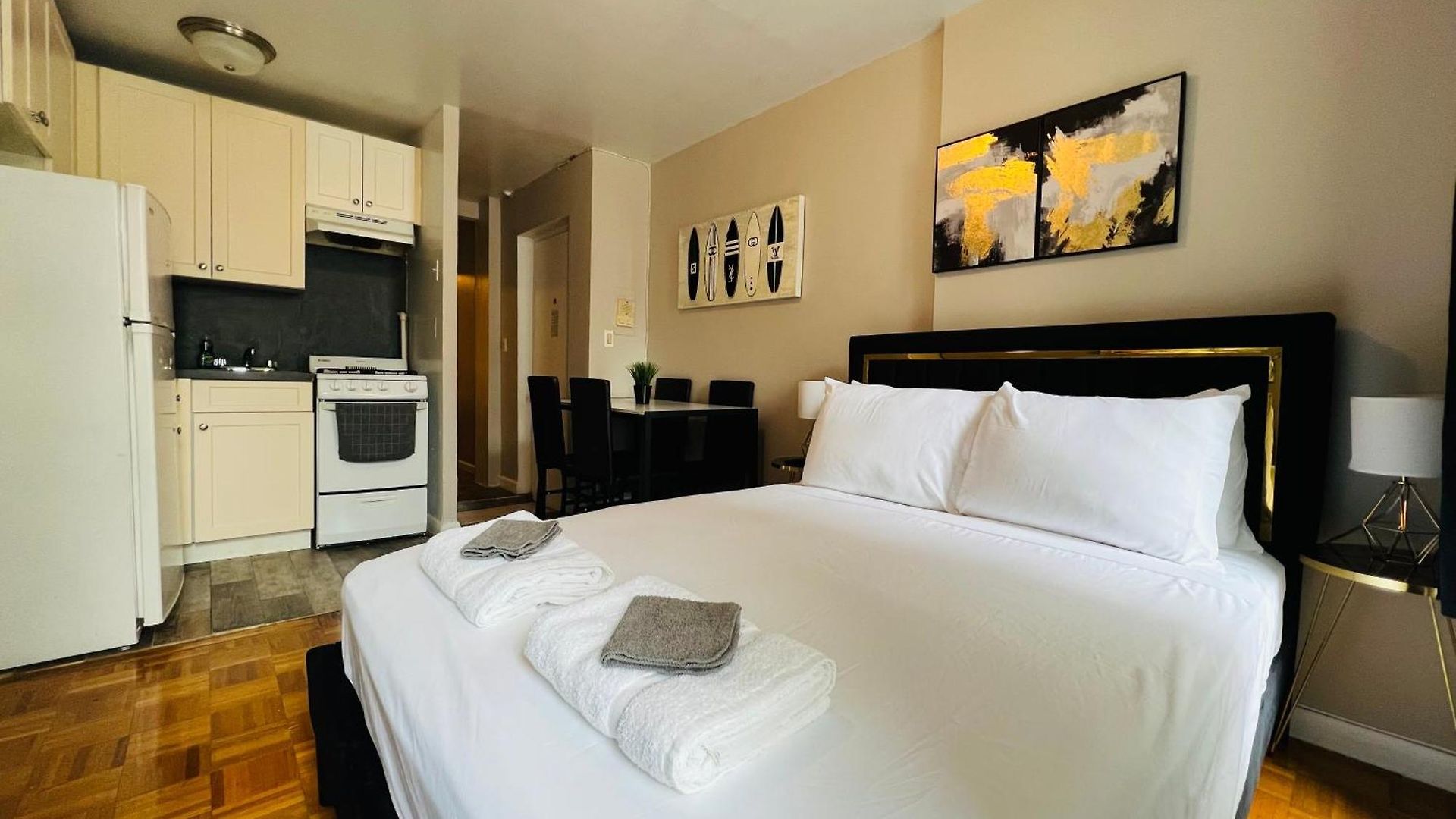 Midtown Manor Apartment New York