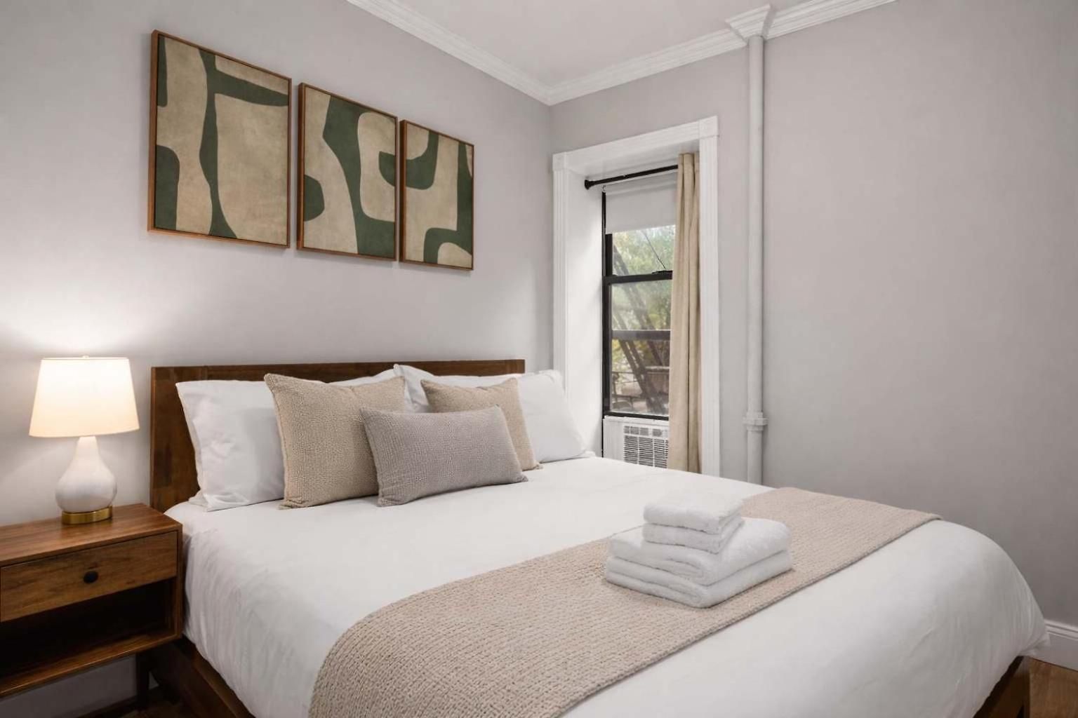 Sleek Lower East Side Retreat Apartment