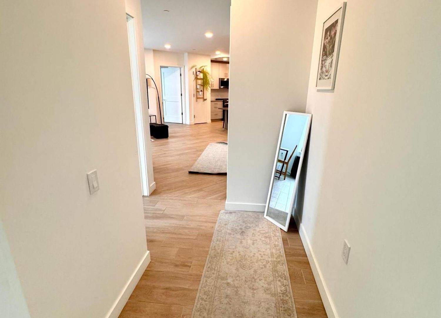 Peaceful Quiet Spacious New Modern Penthouse 3-bedroom With A Balcony * New York