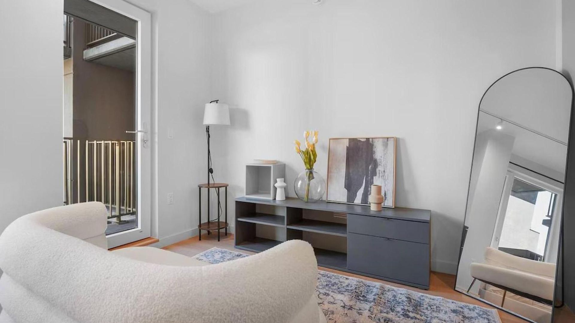 Stylish Brooklyn Retreat - Steps To G Train New York