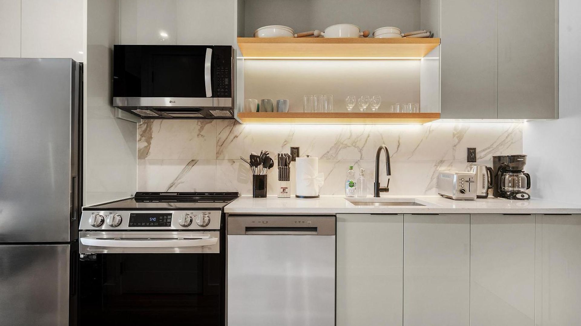 Hotel Stylish Brooklyn Retreat - Steps To G Train New York