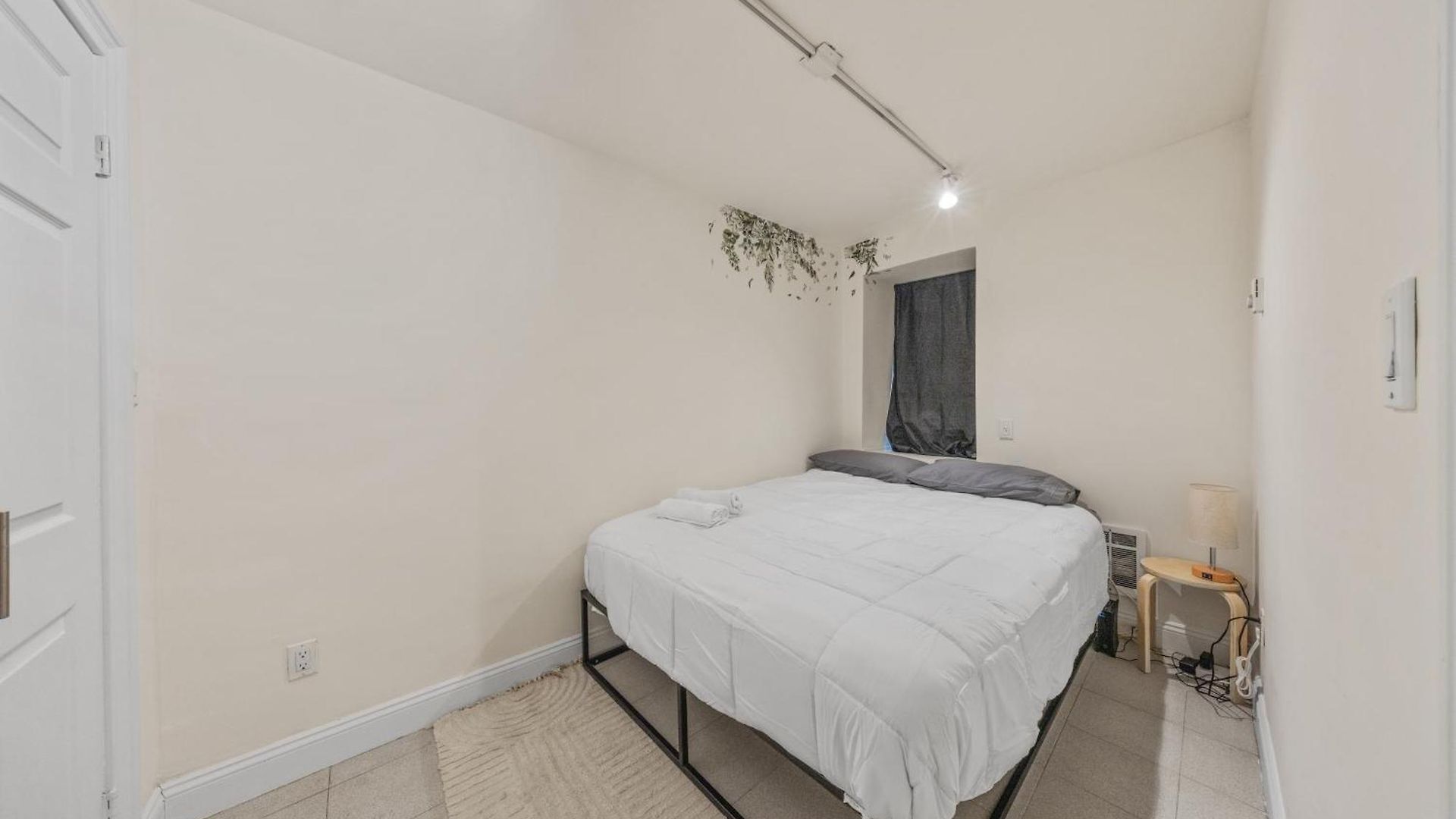 Duplex Experience Guest house