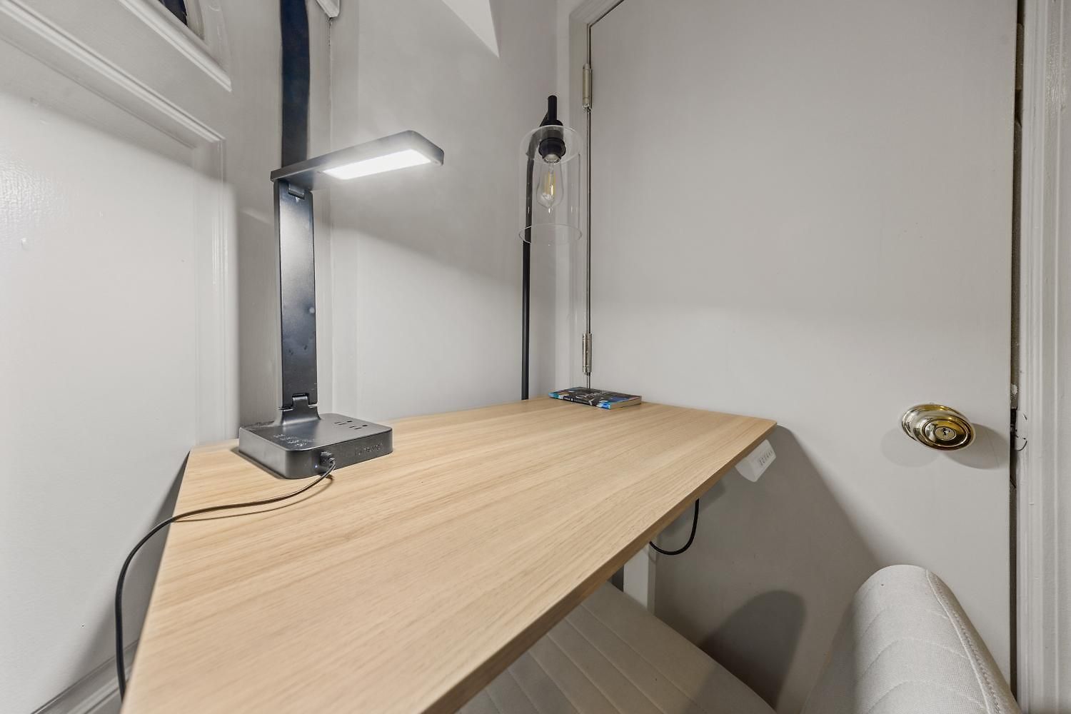 Times Square Heart - The Global Nook - Cozy Private *