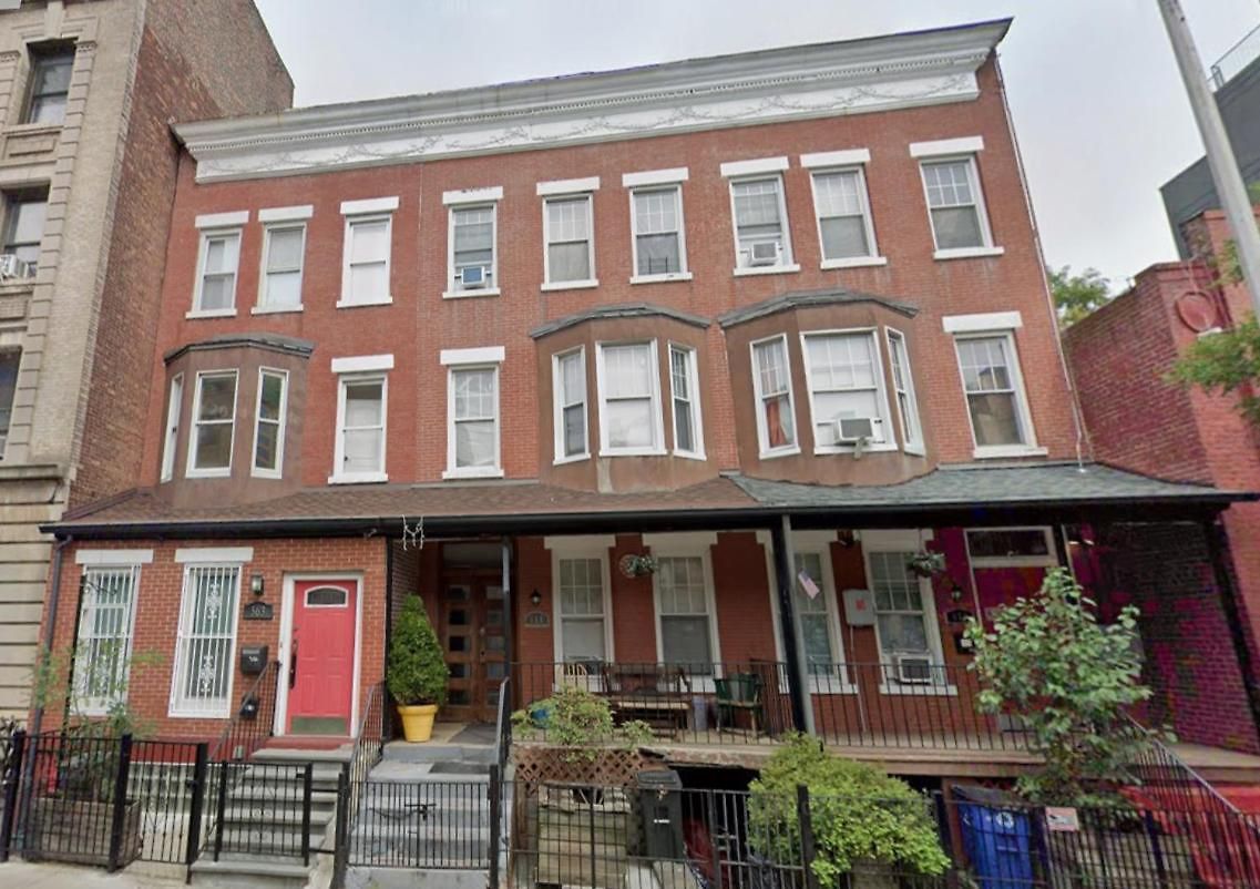 Apartment The Heights Haven, Spacious 6 Bedrooms Townhouse With Patio New York