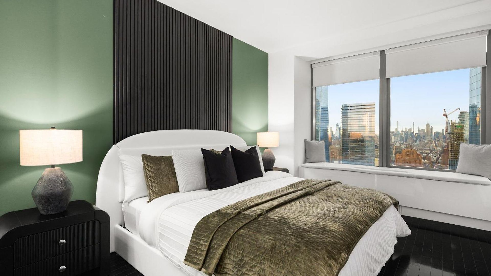 Apartment Premium Lux-penthouse In Financial District