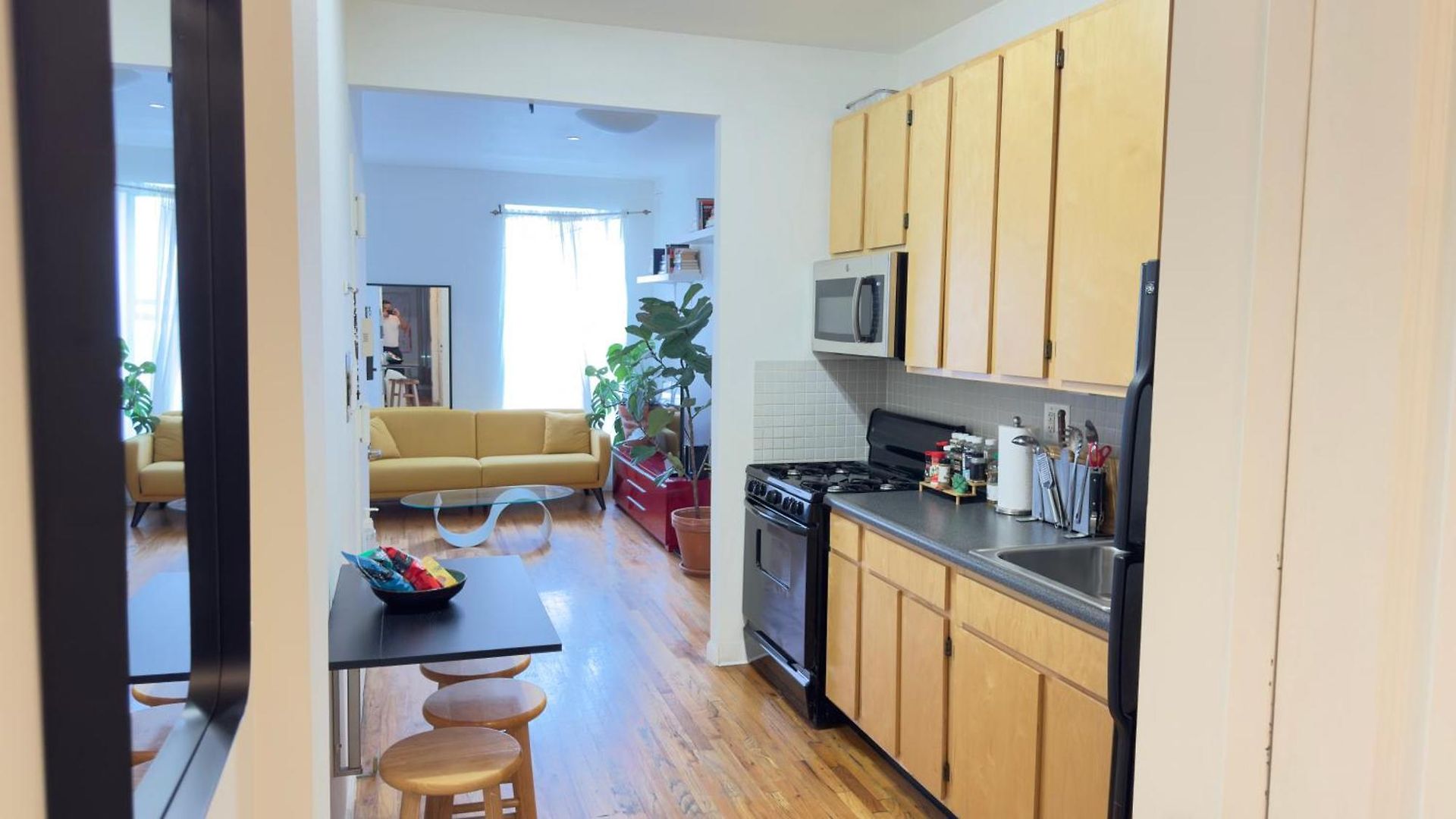 Apartment Harlem Cozy Elegance And Culture New York