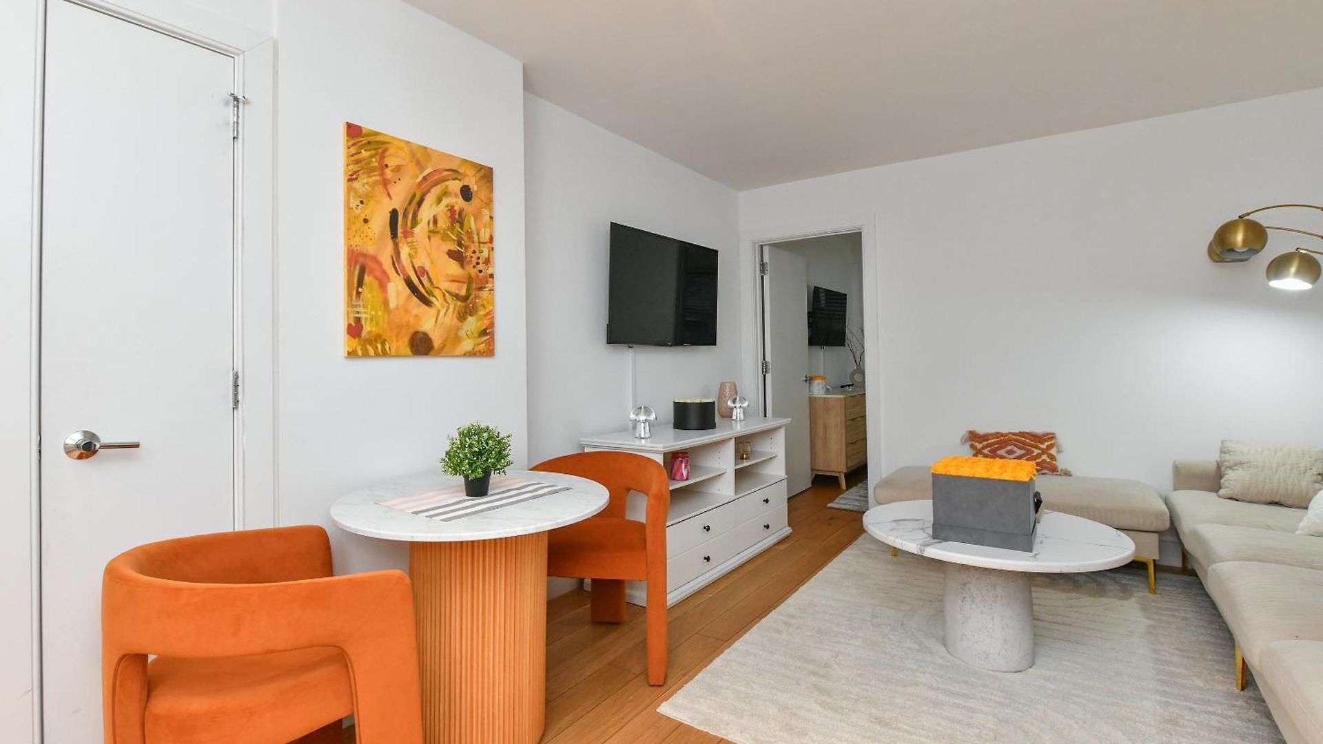 Chic 1 Bedroom In Midtown Manhattan Apartment *