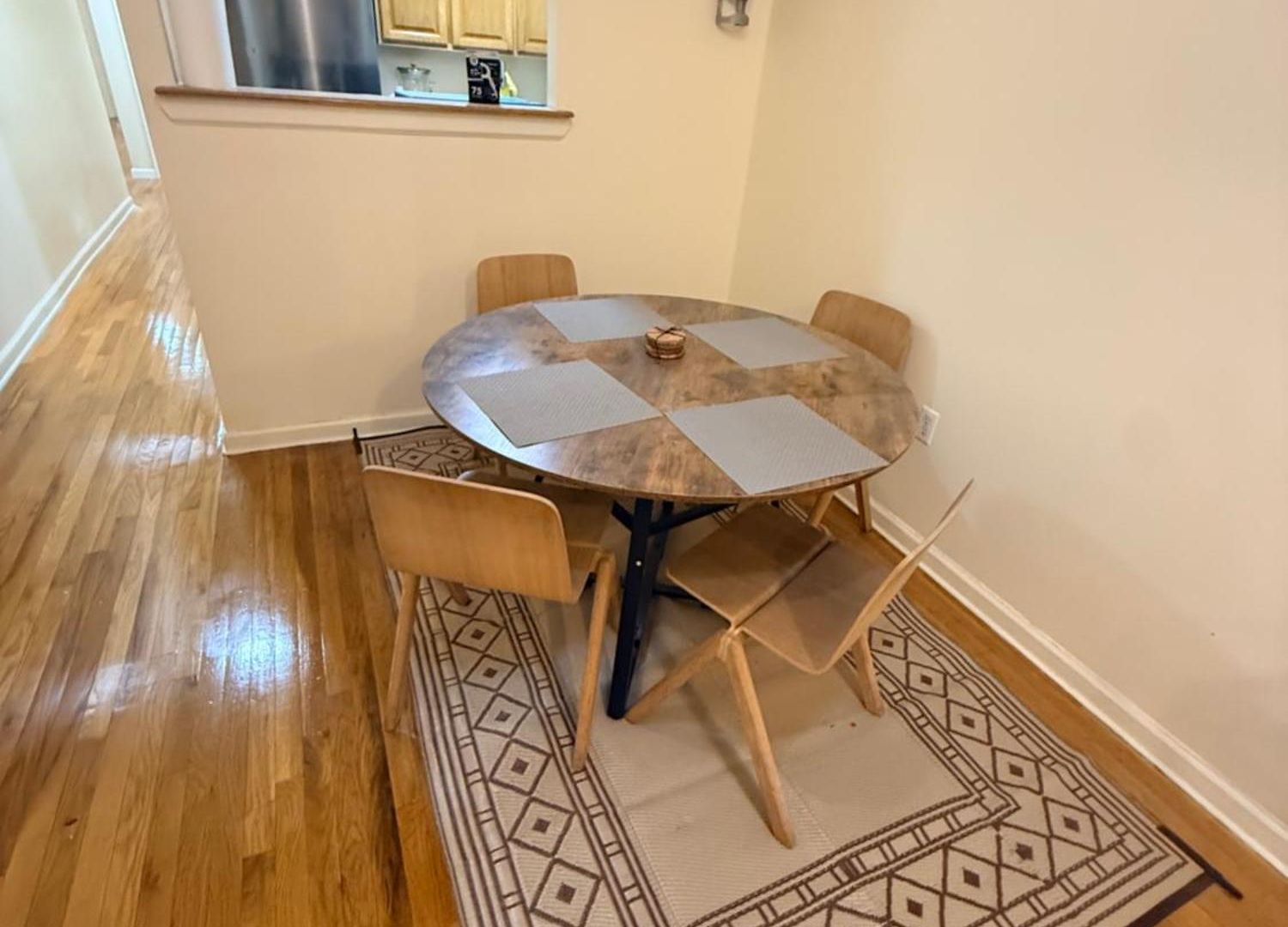 Apartment Throopstar