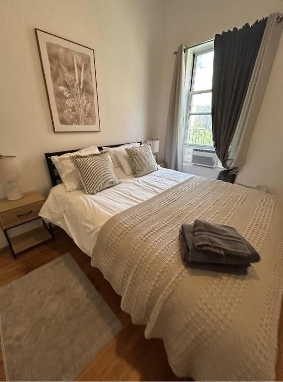 Cozy, 3-bedroom In Midtown, Nyc New York