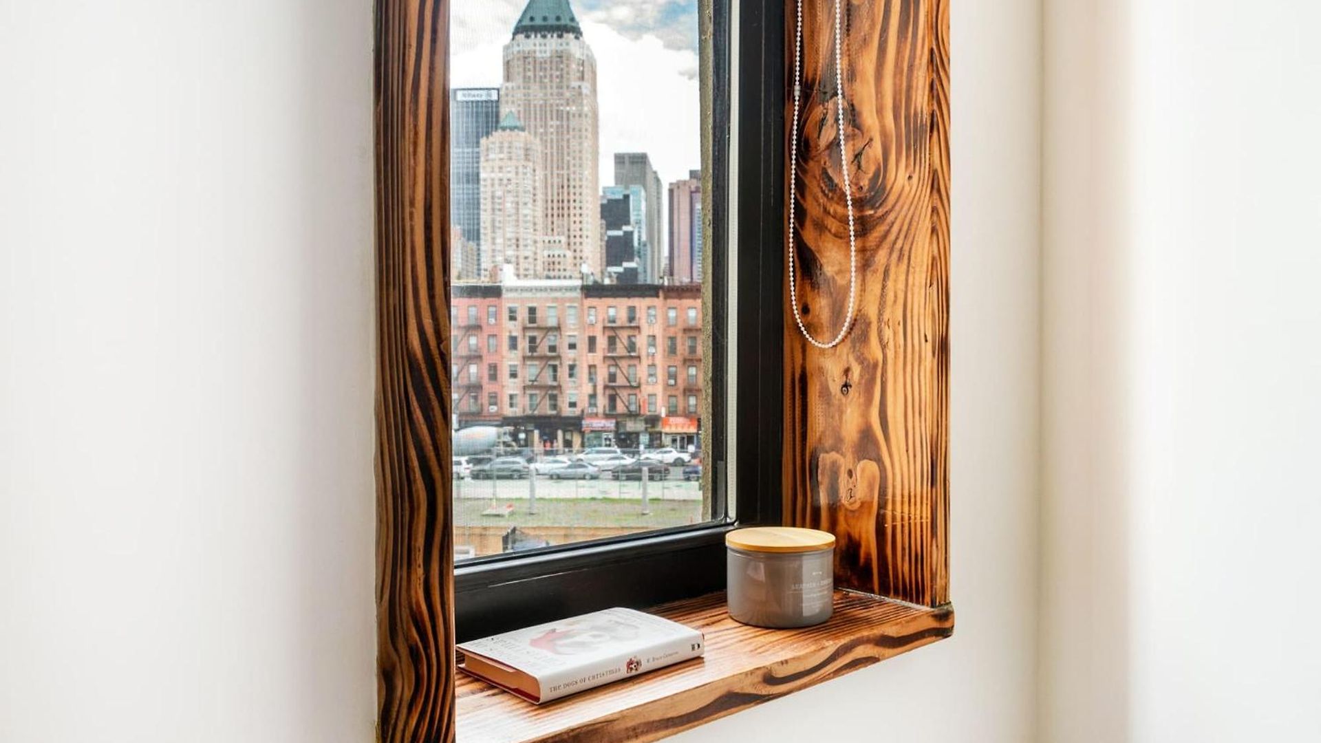 48-4fe 2br Prime Midtown West Apartment New York