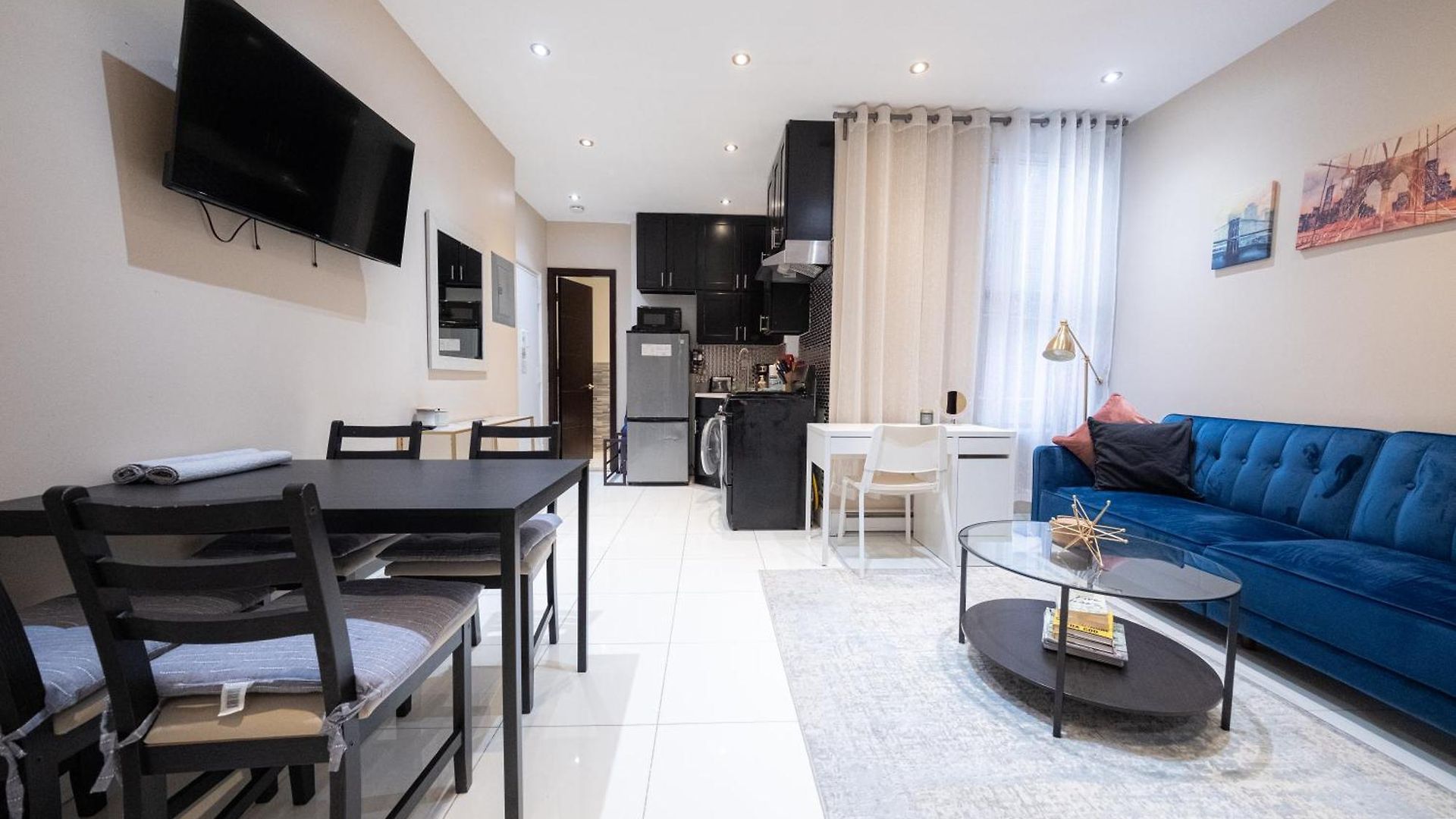 Comfy 2 Bedroom On Park West * New York