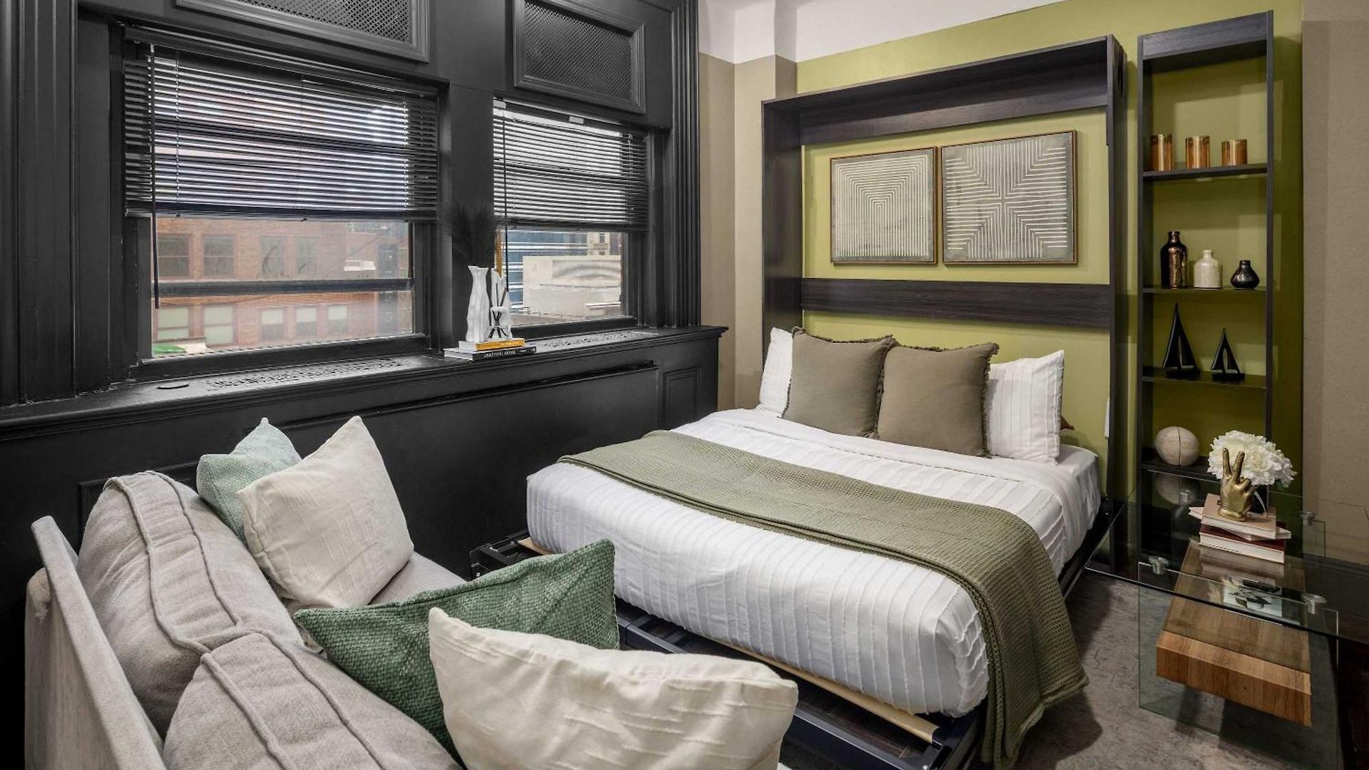 Centrally Located In Nyc Walk To Time Square Apartment