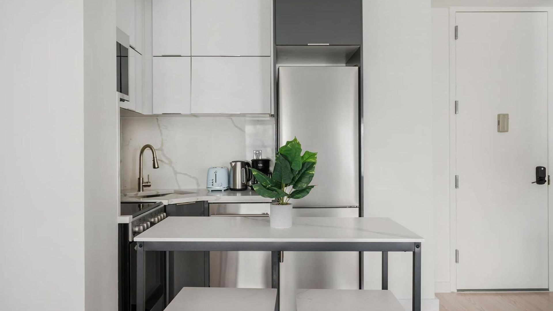 317-4b Brand New Modern 1br Union Square Wd In Unit Apartment New York