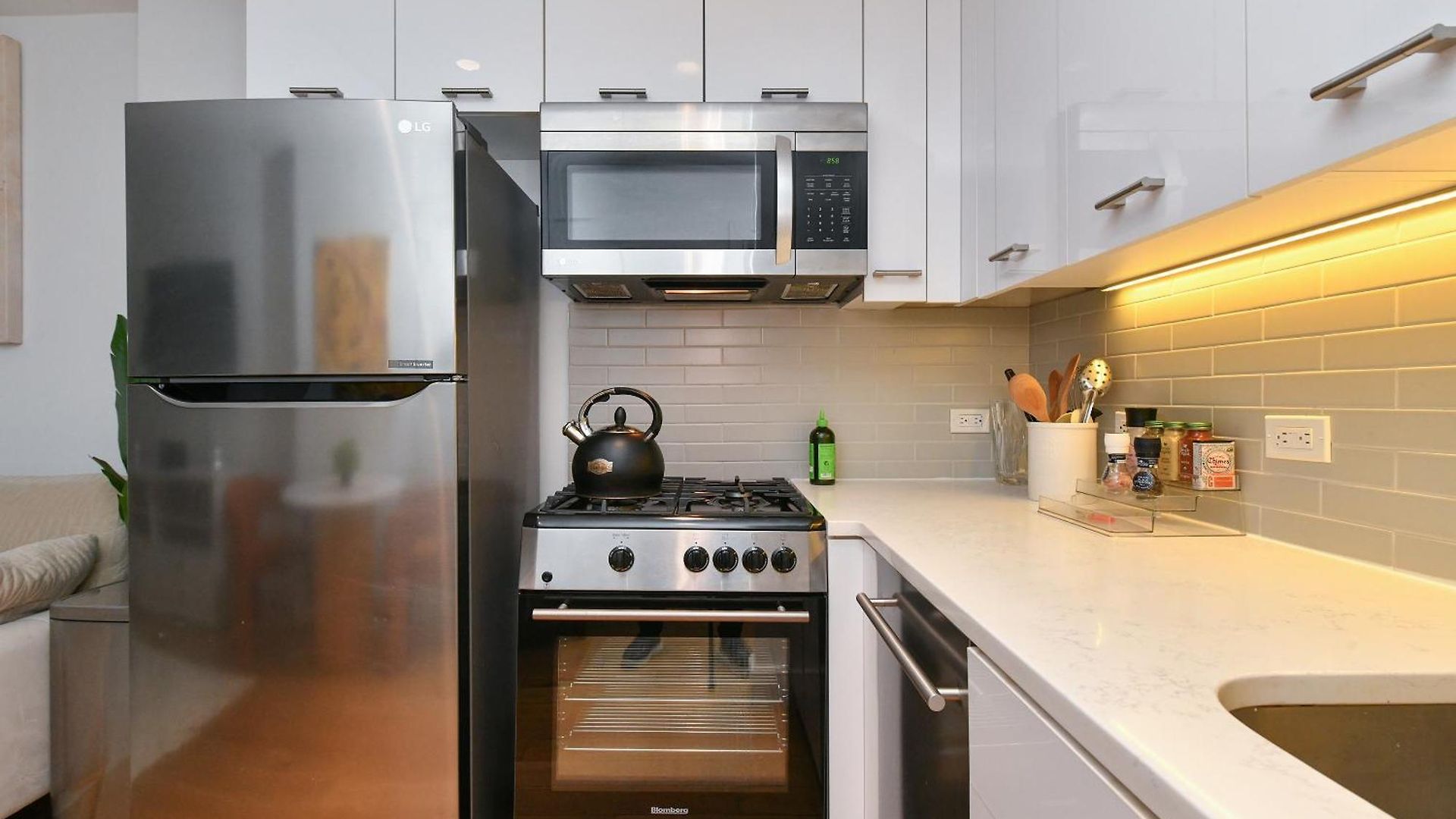 Chic 1 Bedroom In Midtown Manhattan *