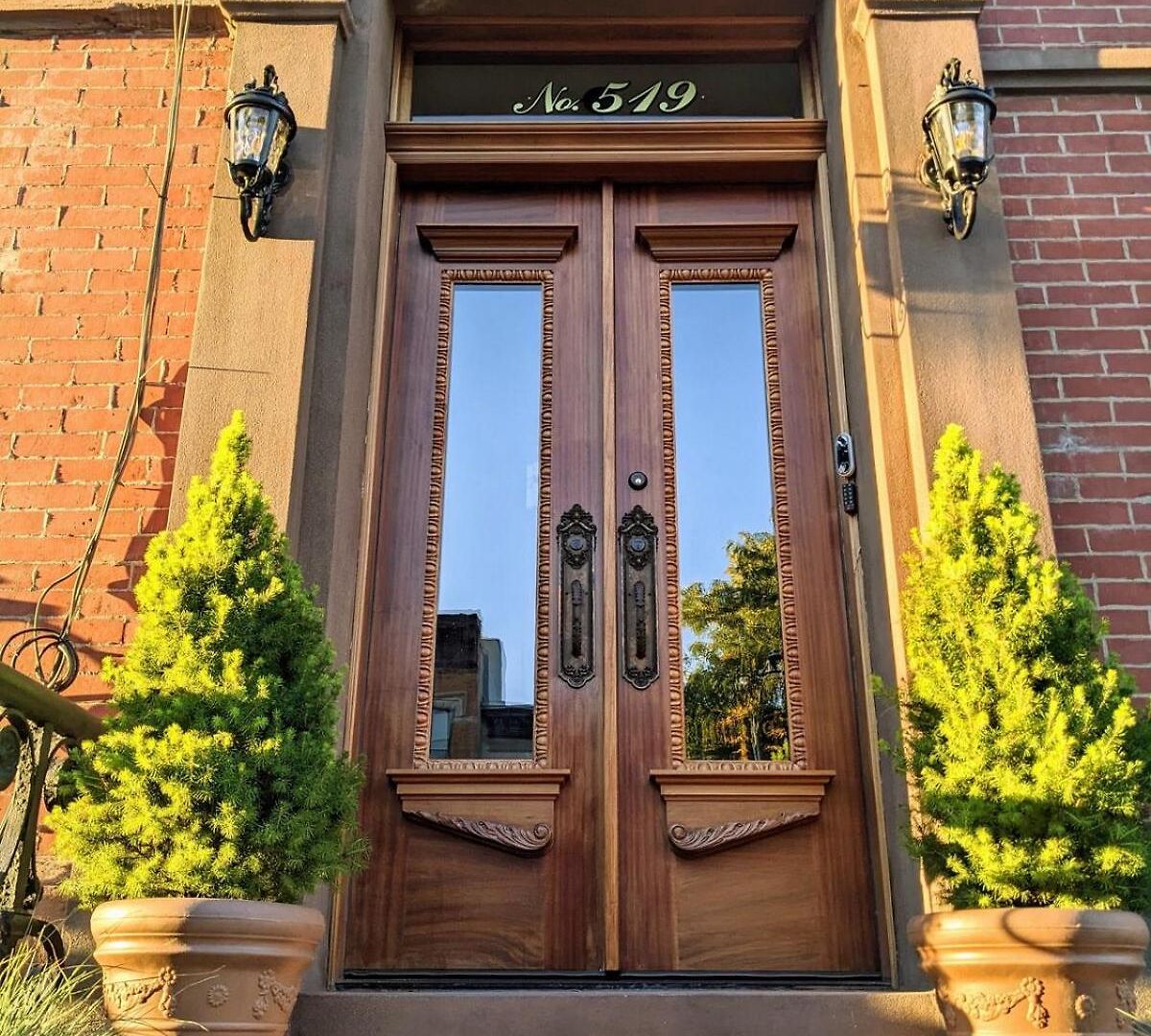 Luxury Duplex In 1880s Brownstone W Private Garden Apartment *