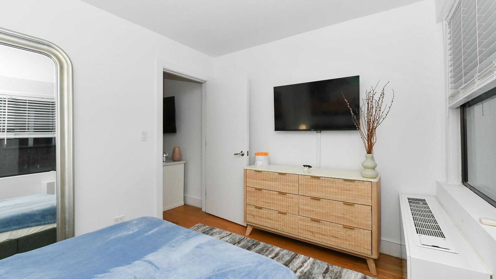 Chic 1 Bedroom In Midtown Manhattan Apartment *
