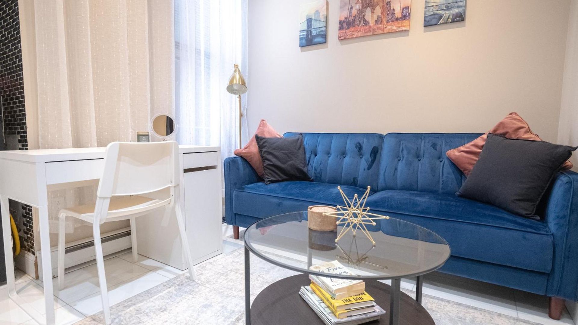 Comfy 2 Bedroom On Park West Apartment New York