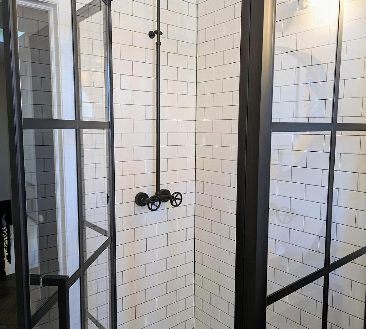 Luxury Duplex In 1880s Brownstone W Private Garden Apartment *