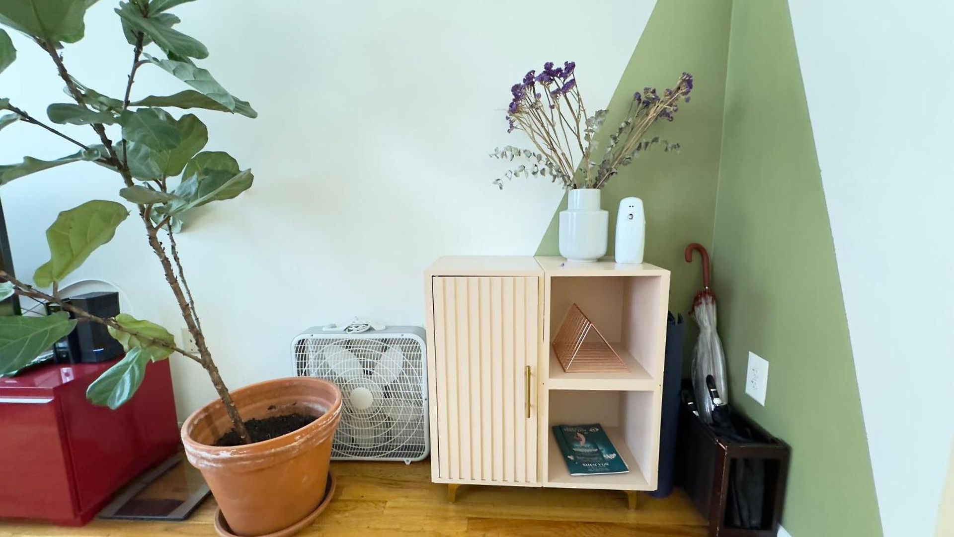 Apartment Harlem Cozy Elegance And Culture
