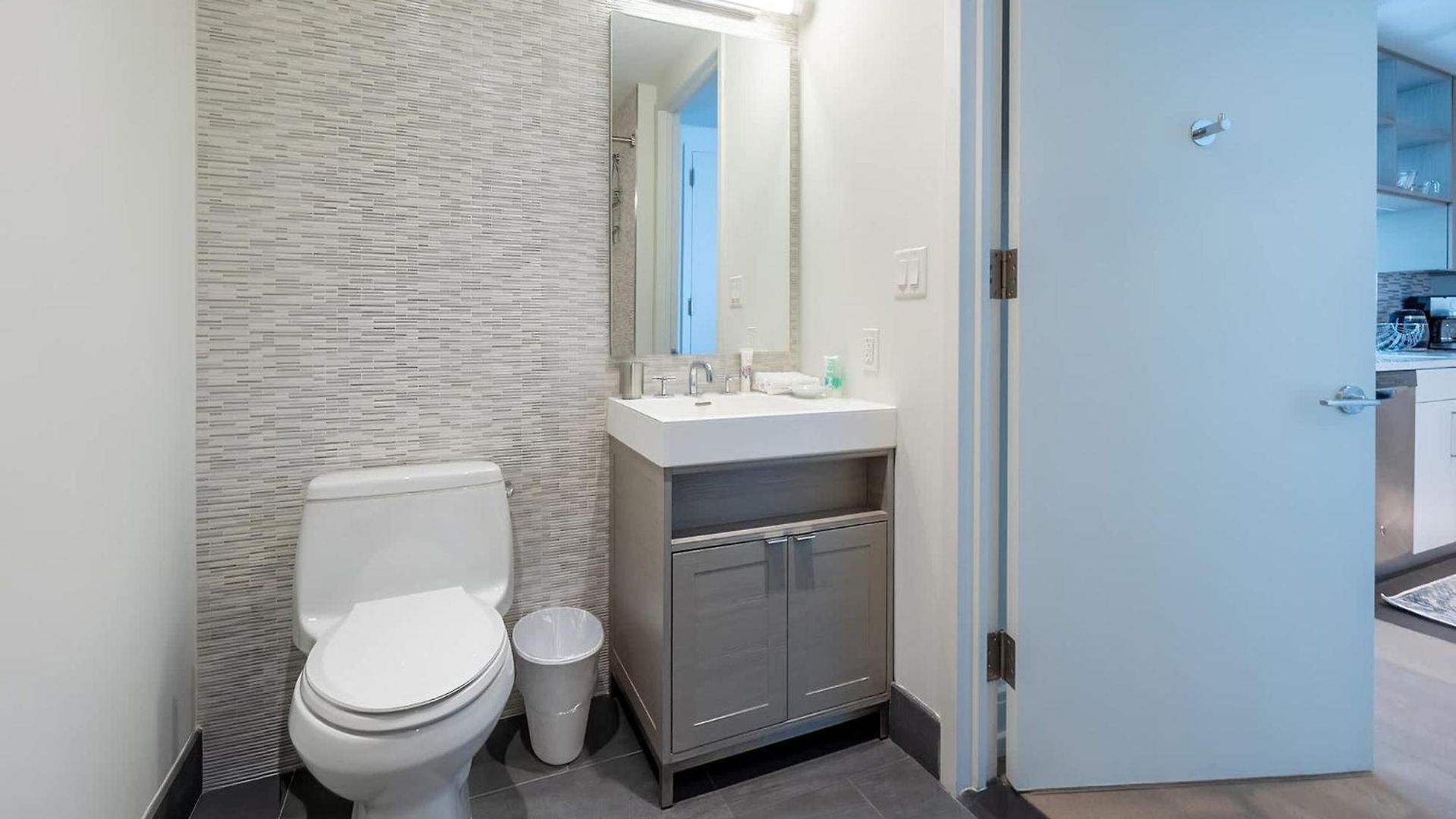 Apartment Spacious Luxury With Wash And Dryer *