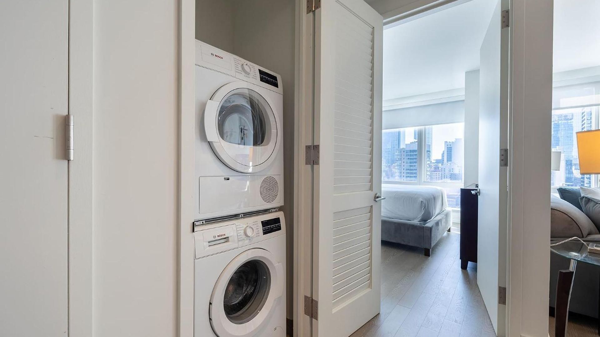 Apartment Spacious Luxury With Wash And Dryer *
