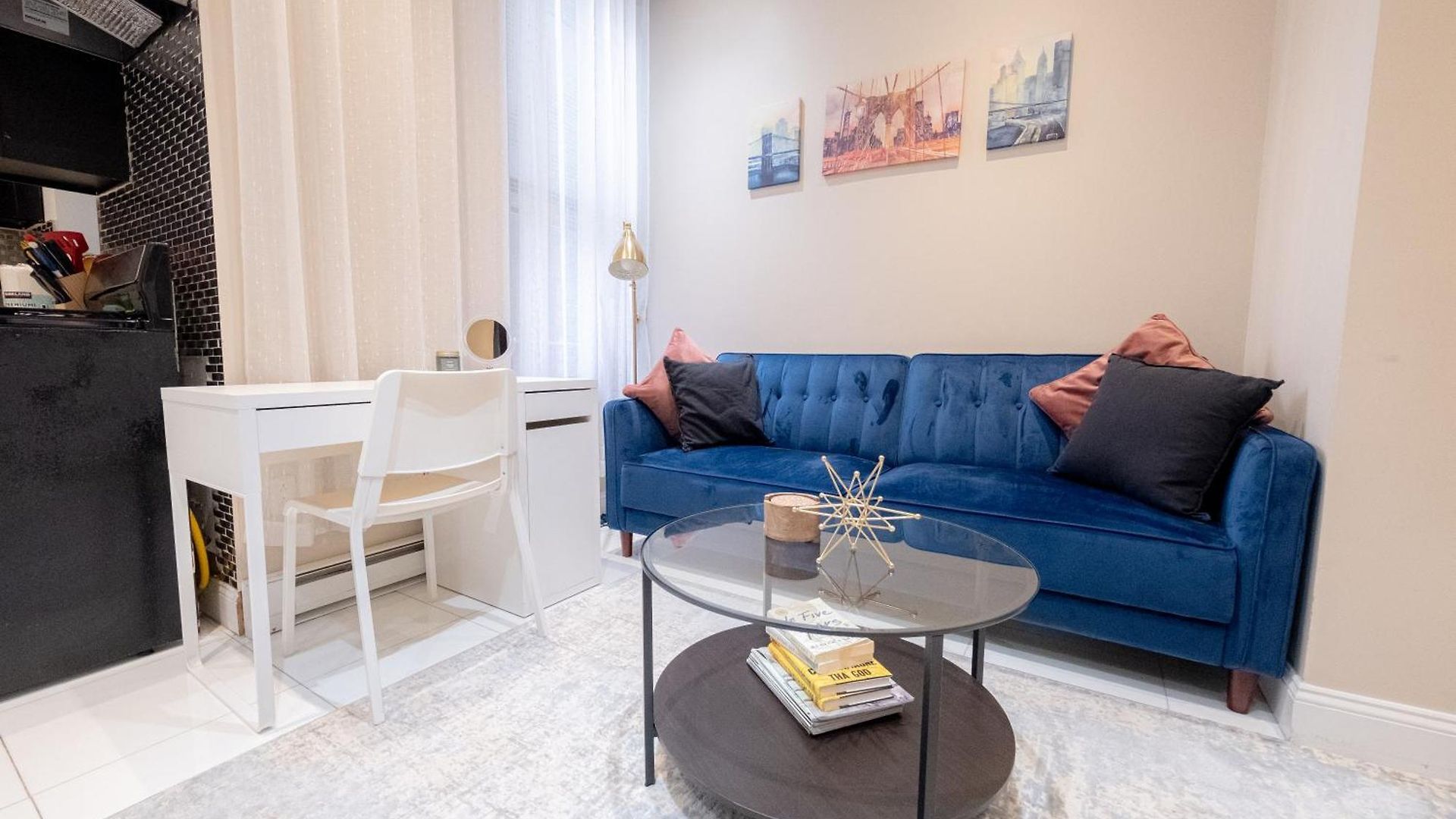 Apartment Comfy 2 Bedroom On Park West