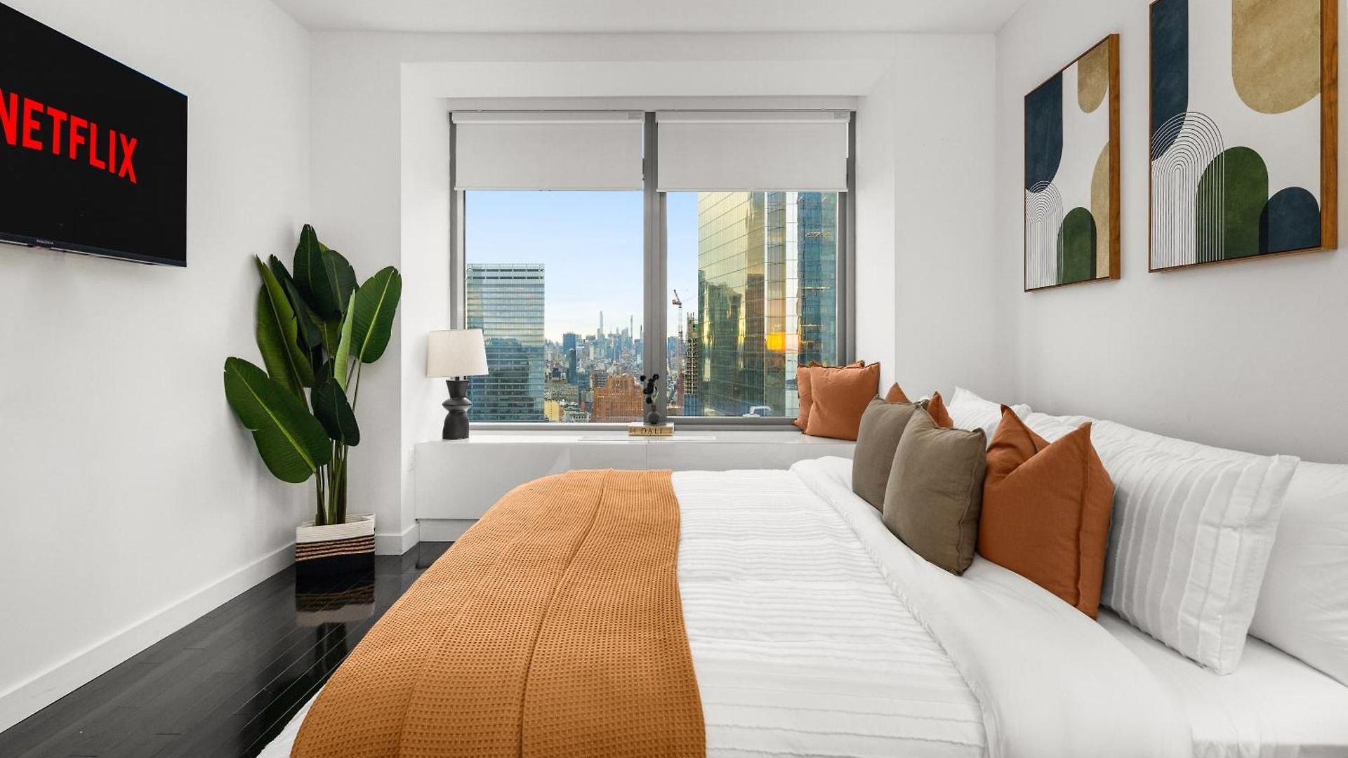 Premium Lux-penthouse In Financial District *