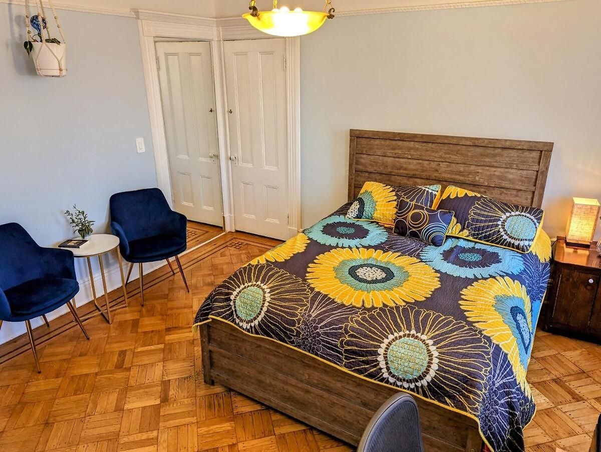 Luxury Duplex In 1880s Brownstone W Private Garden Apartment *
