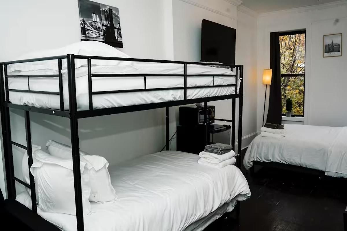 The Lexington Apartment