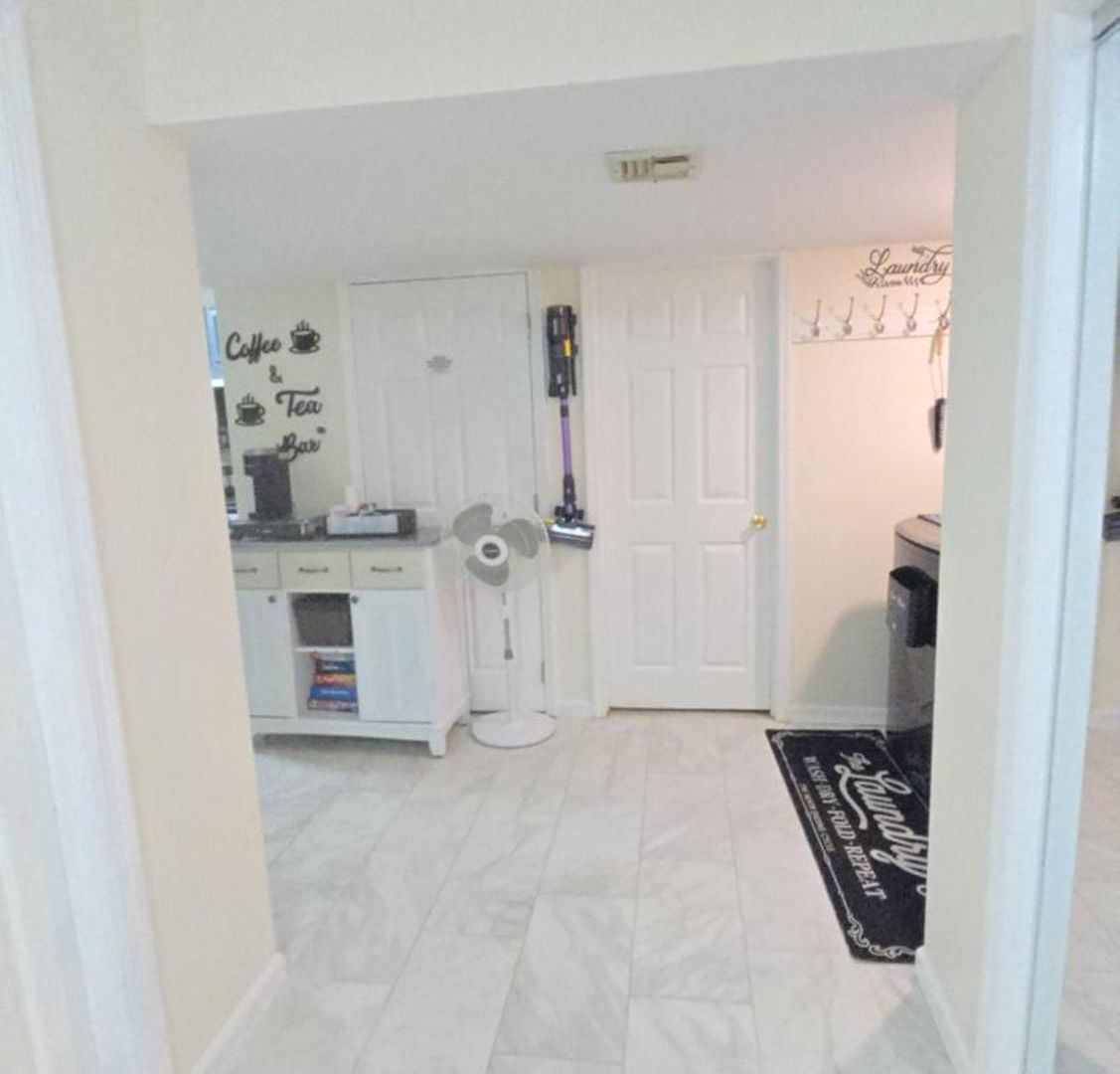 Staten Island Cozy Private 1-br Basement Close To Nyc Family & Pet Friendly New York