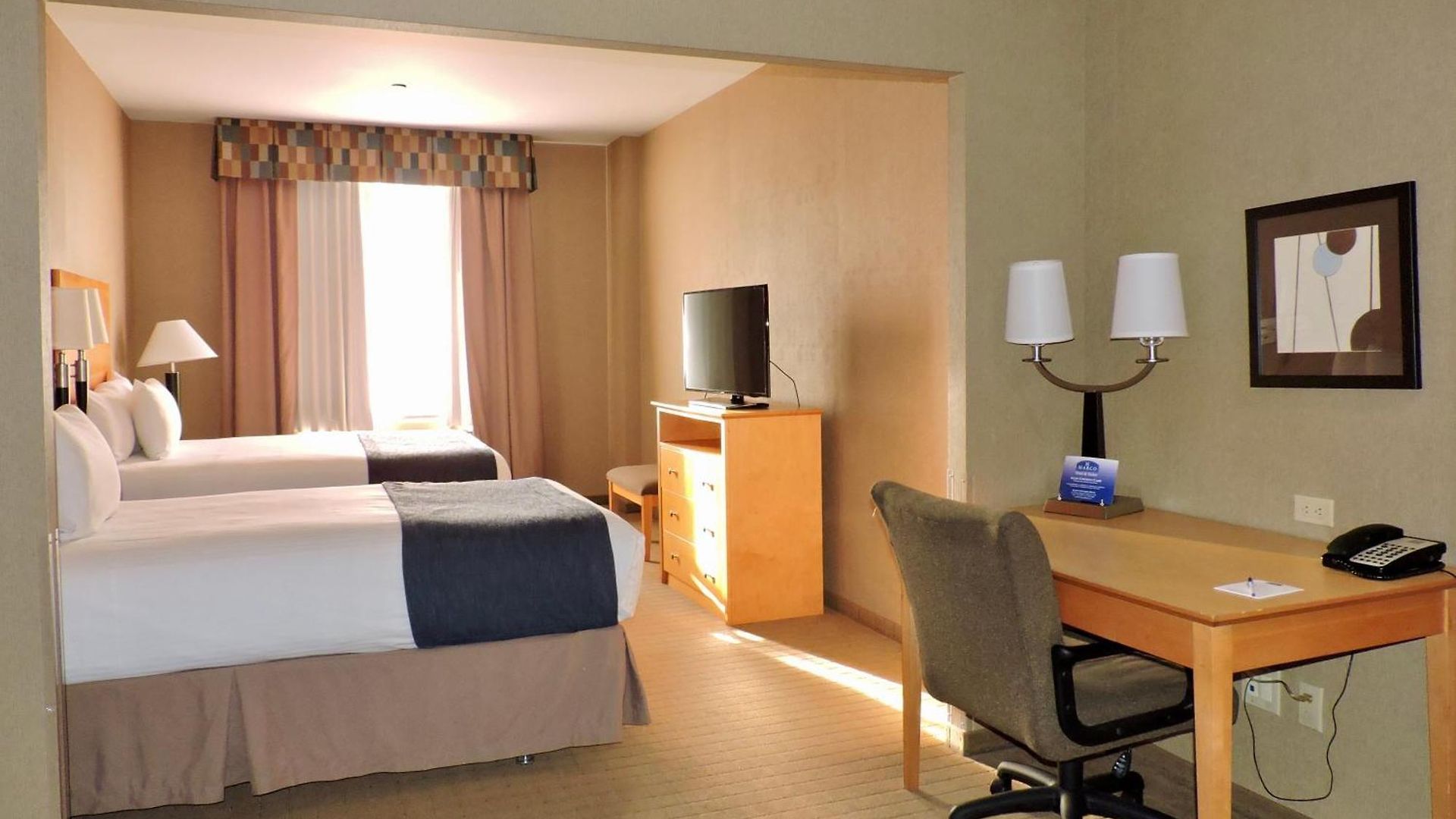 Marco Laguardia & Hotel New York
