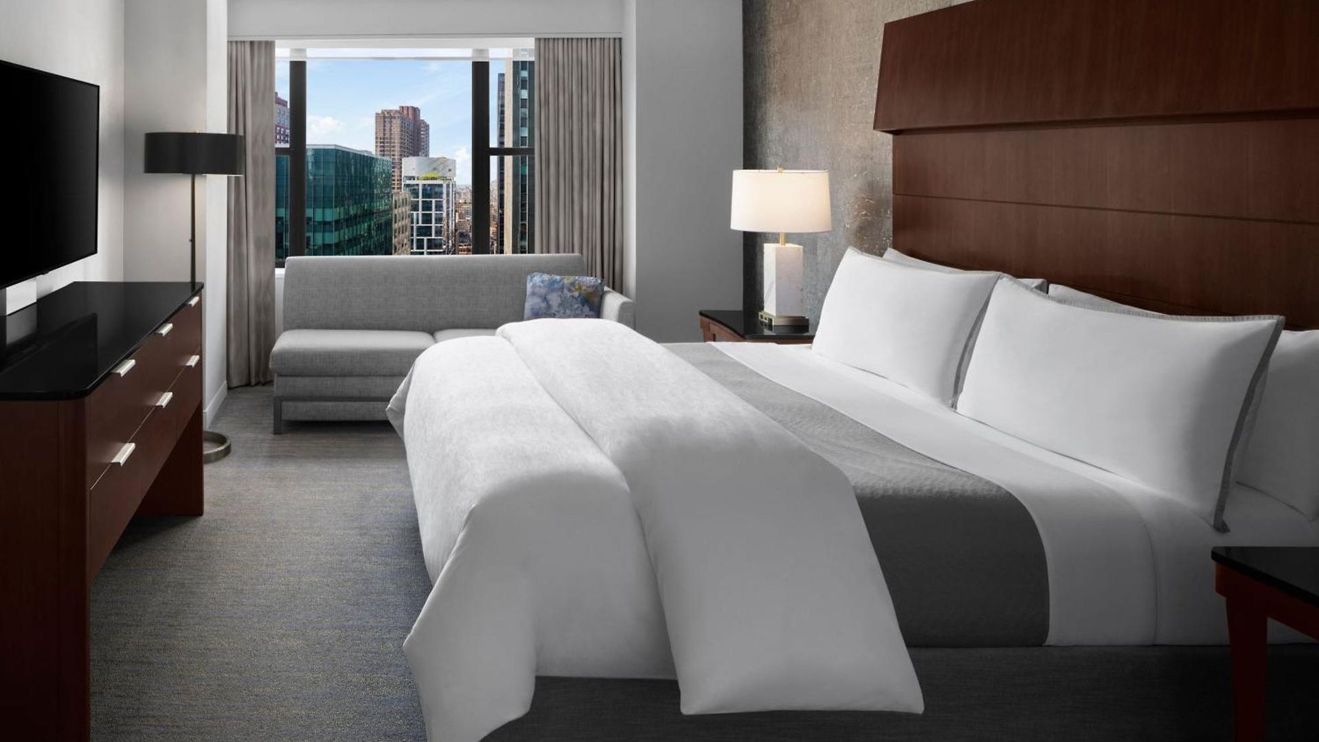 Hotel The Westin Grand 4*