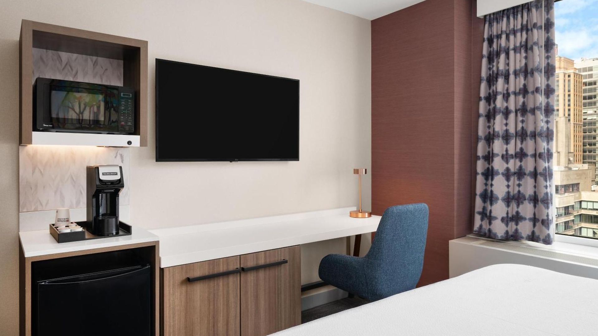 Hilton Garden West 35th Street 3*