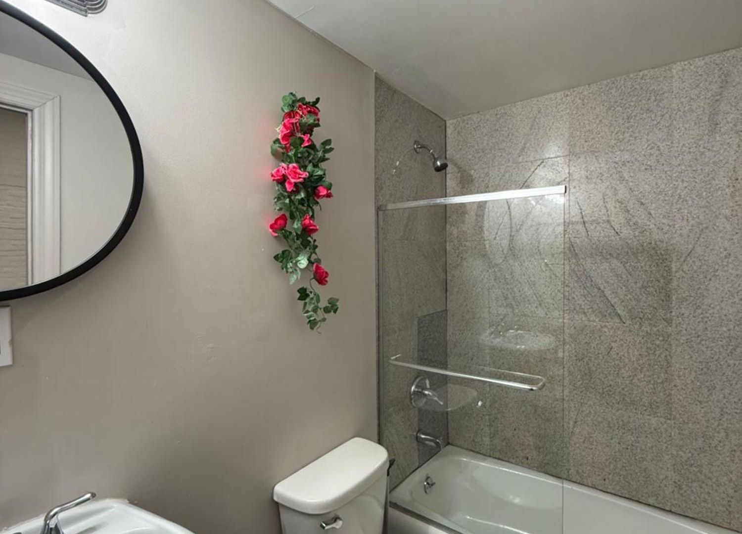 31 Street Broadway Apartment