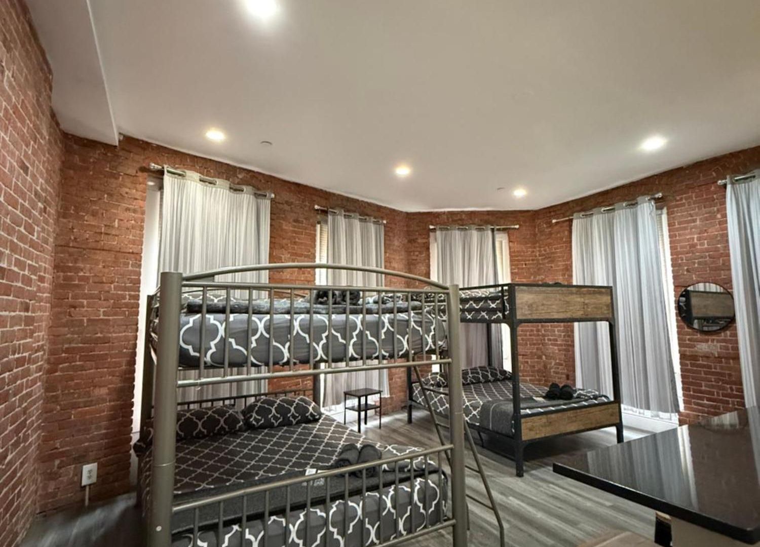 31 Street Broadway Apartment