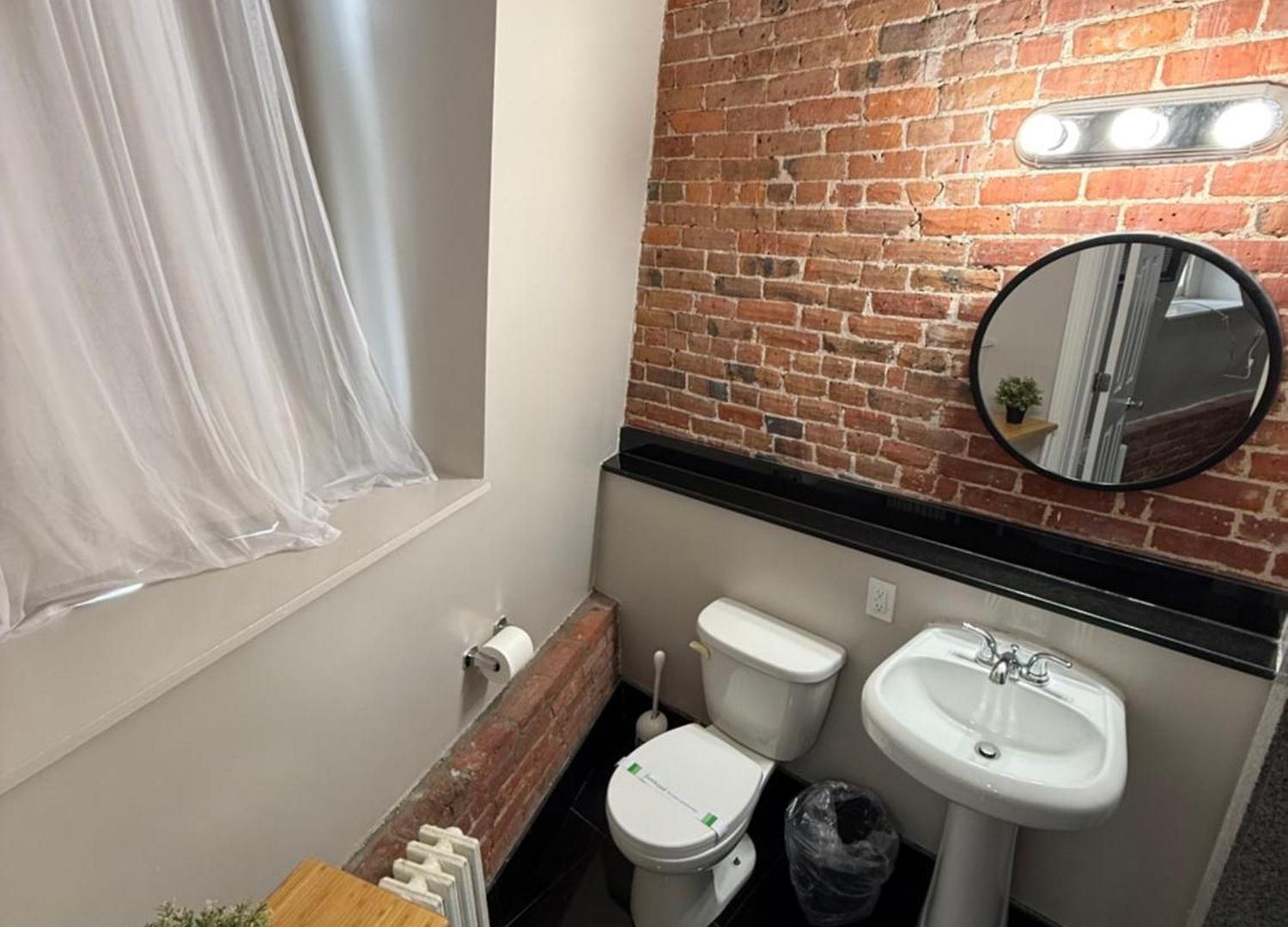 31 Street Broadway Apartment