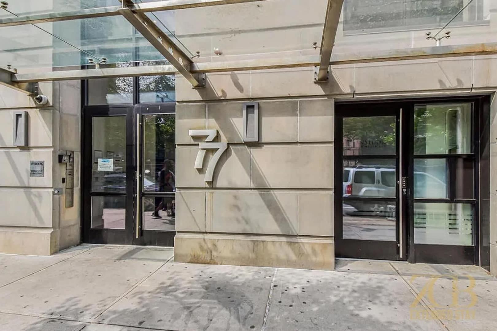 Stylish 2-bedroom Near Park - Laundry - Elevator New York