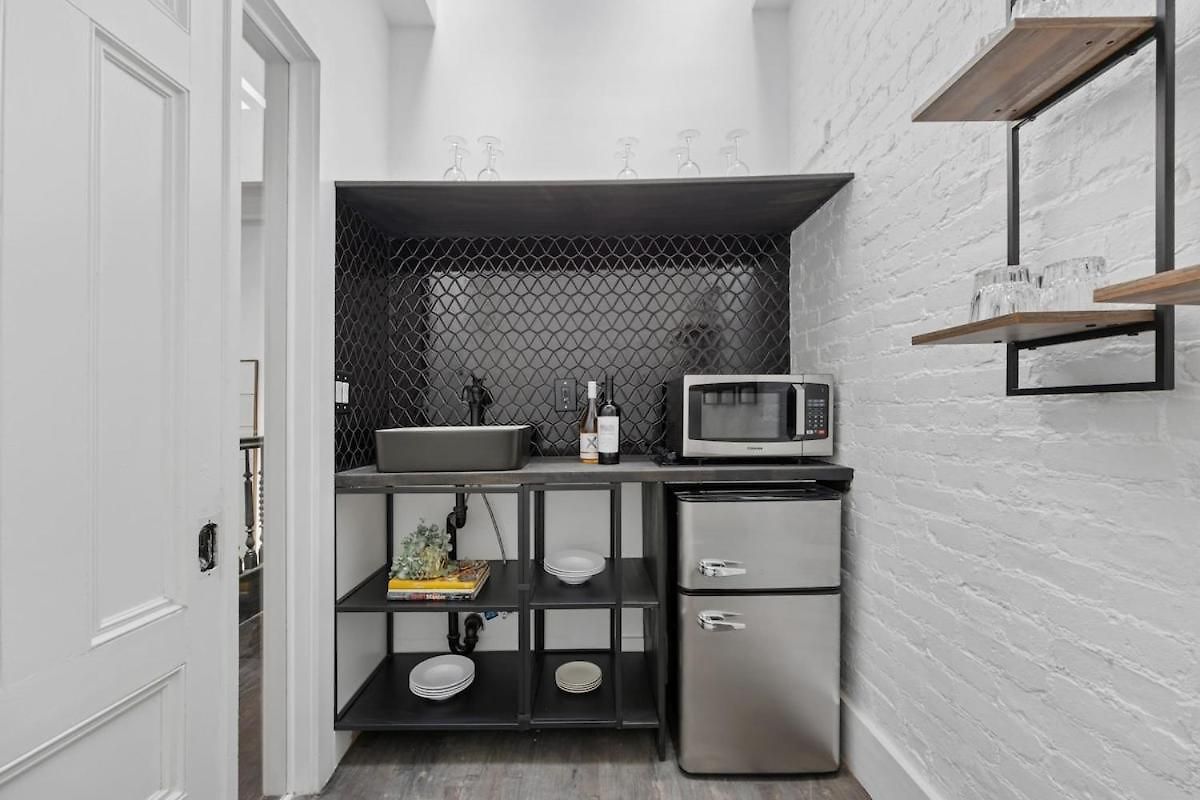 The Perfect For Large Groups Sleeps 10 Apartment