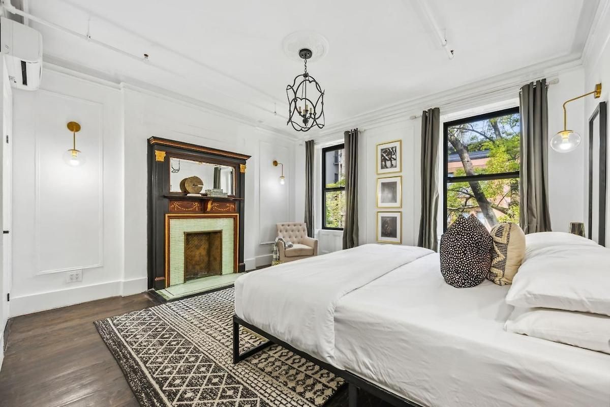 The Perfect For Large Groups Sleeps 10