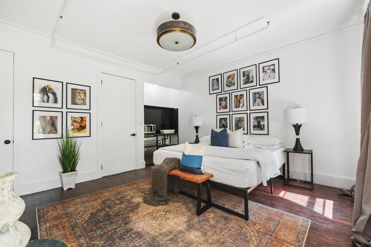The Perfect For Large Groups Sleeps 10 Apartment