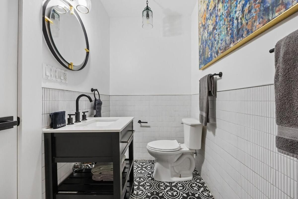 The Perfect For Large Groups Sleeps 10 Apartment New York
