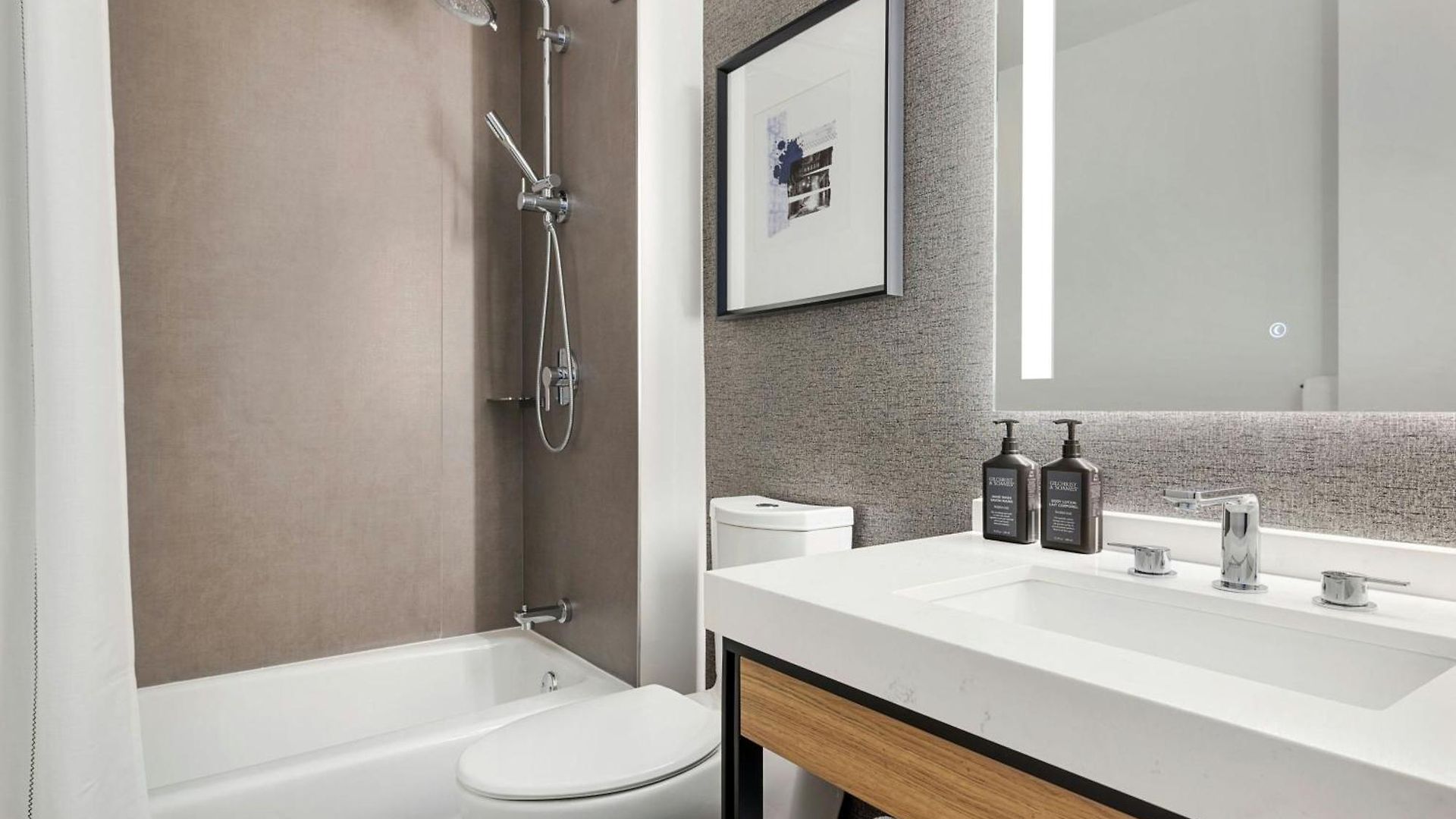 Sheraton Tribeca Hotel 4*