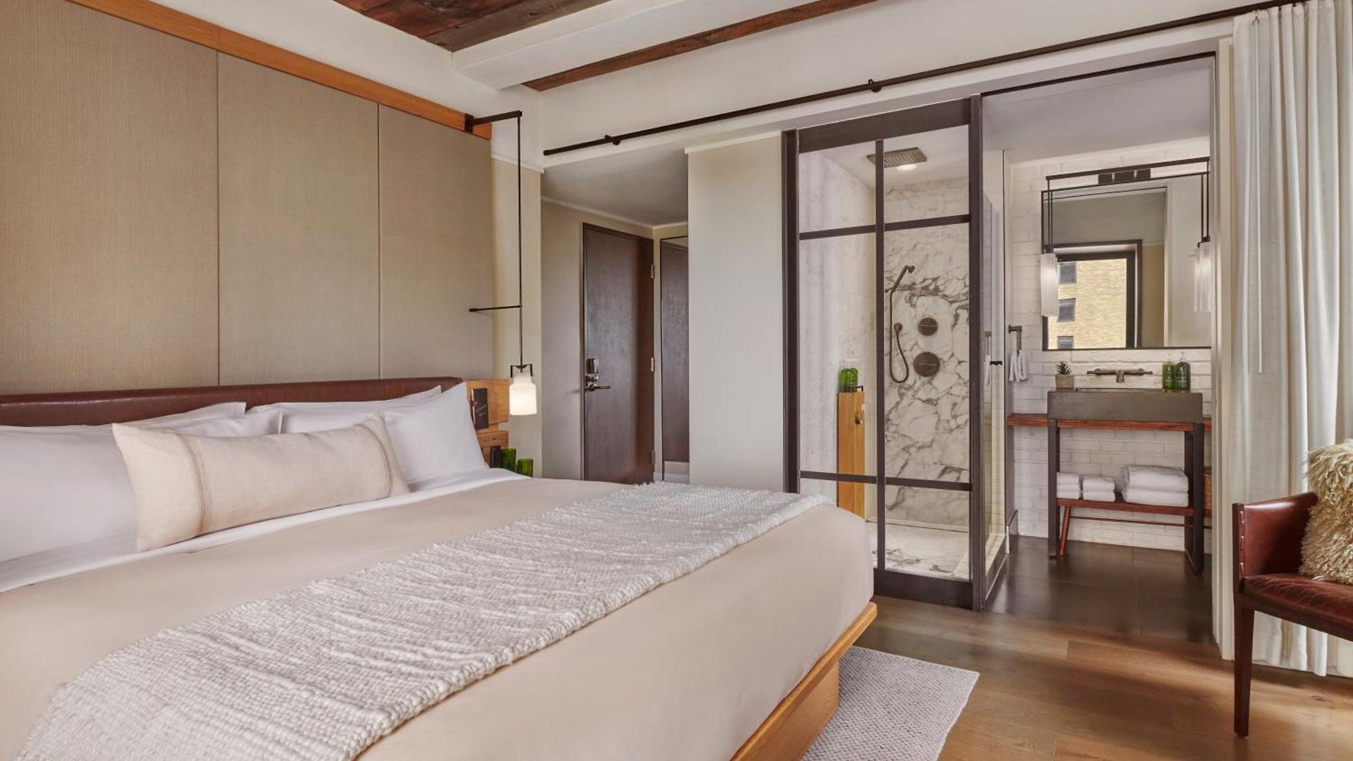 1 Park Hotel New York