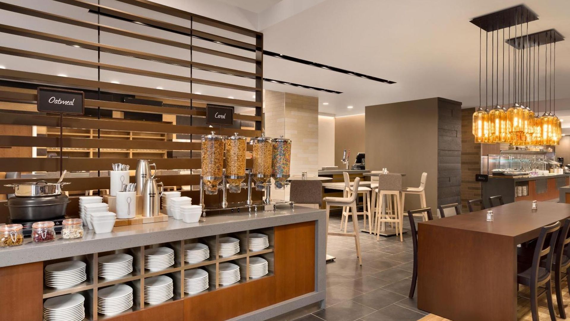 Hotel Newly Renovated Embassy By Hilton Manhattan Times Square