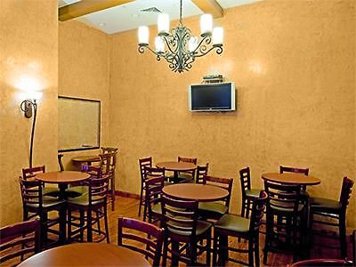 Manhattan 6th Ave - Chelsea By Ihg Hotel 4*