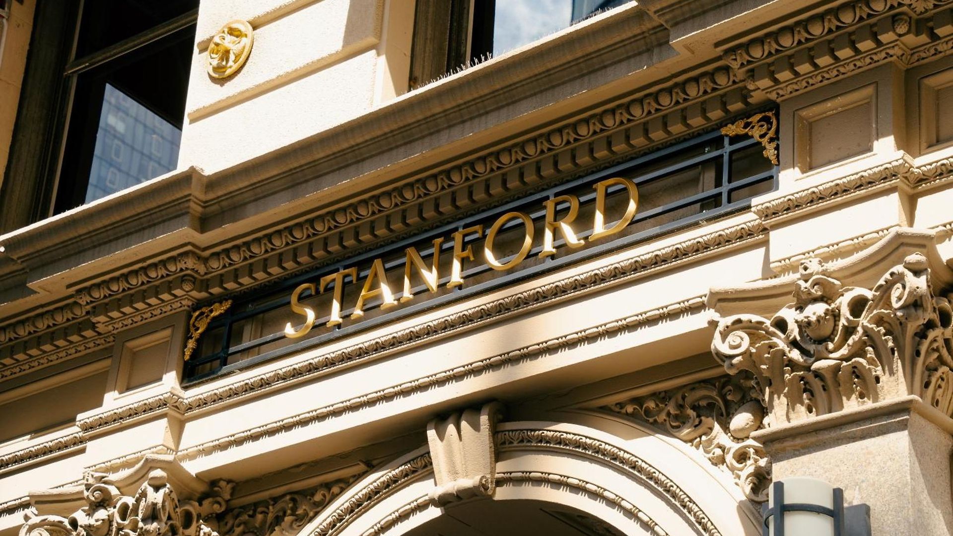 Hotel Stanford 3*