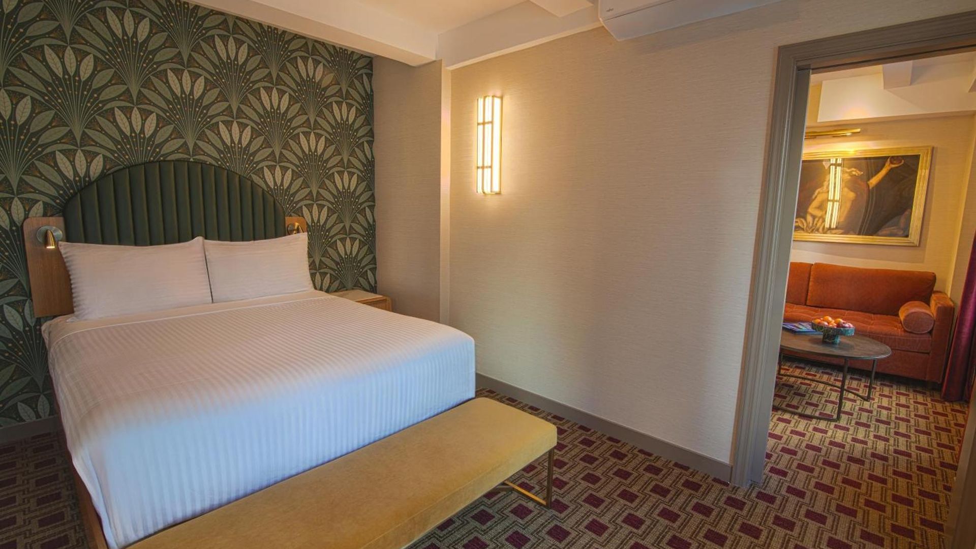 Hotel Edison Times Square 4*