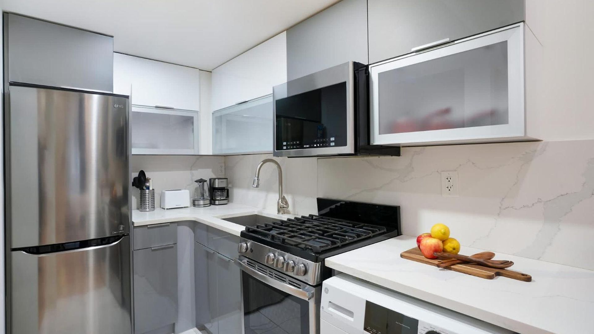 75-a New Stylish Loft 1br W D Prime Upper East *